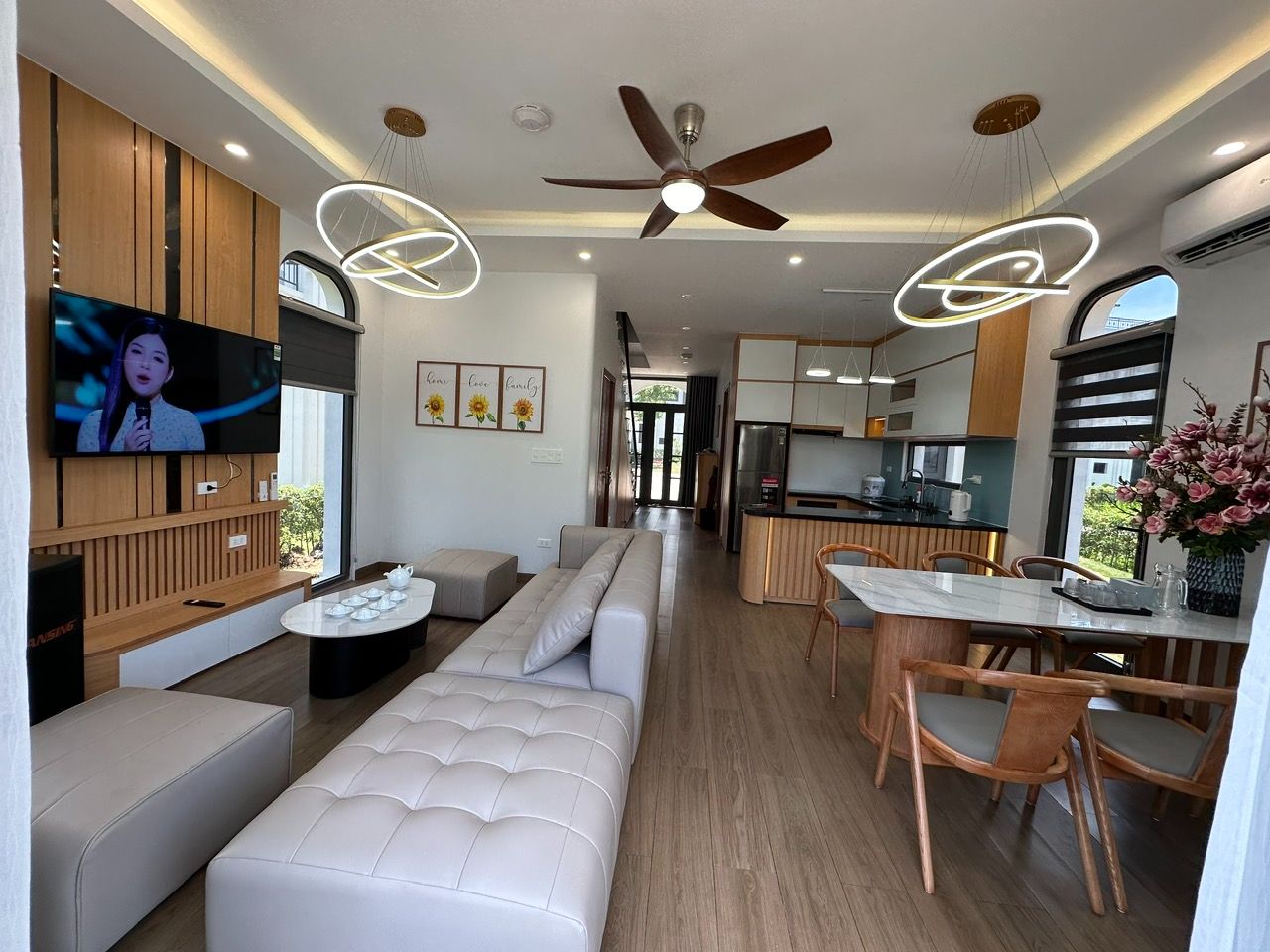 V3H11 Villa